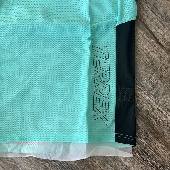 Adidas Terrex Blue Parley Agravic Pro Short Sleeve Athletic Tee Size XL NWT - Picture 4 of 5